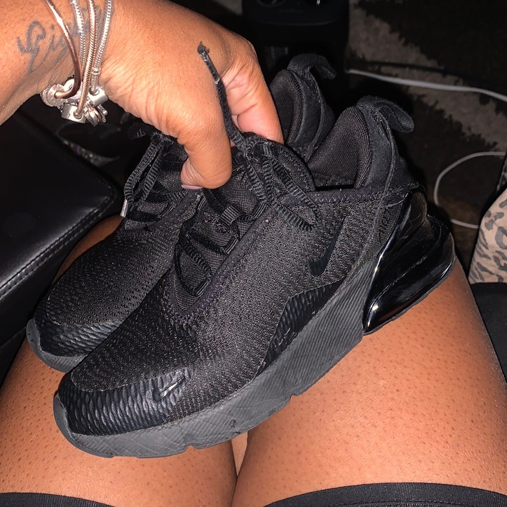 Air Max 270